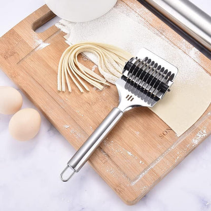 Stainless Steel Spaghetti & Noodle Maker Cutter Tool – Lattice Roller Dough Cutter